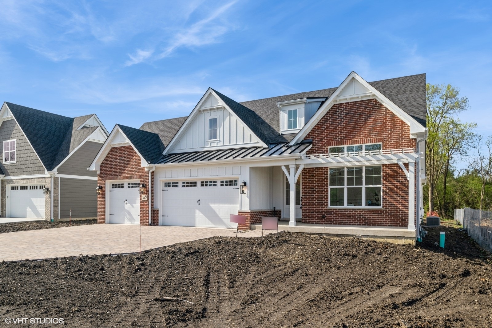 Willowbrook, IL 60527