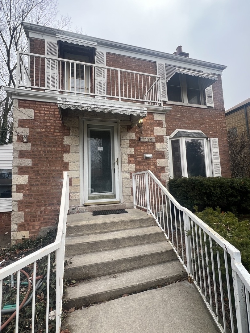 7119 N Keystone Avenue, Lincolnwood, IL 60712