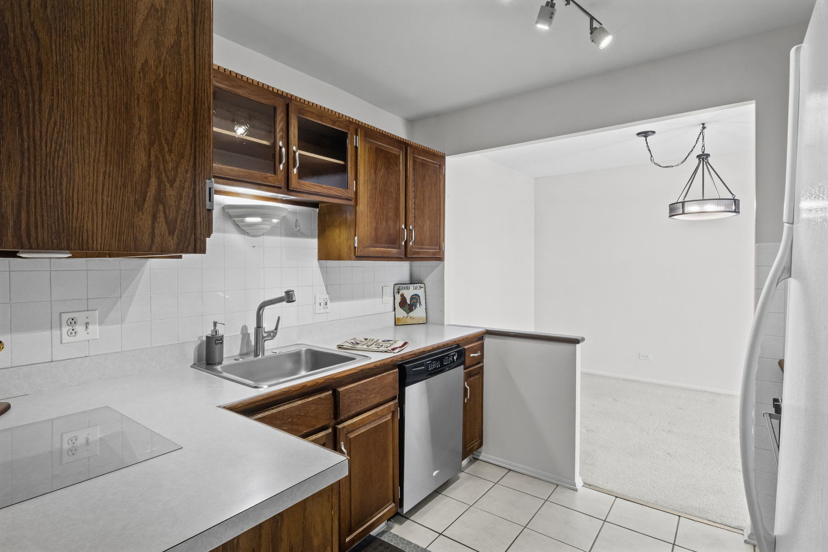 850 Wellington Avenue #311, Elk Grove Village, IL 60007