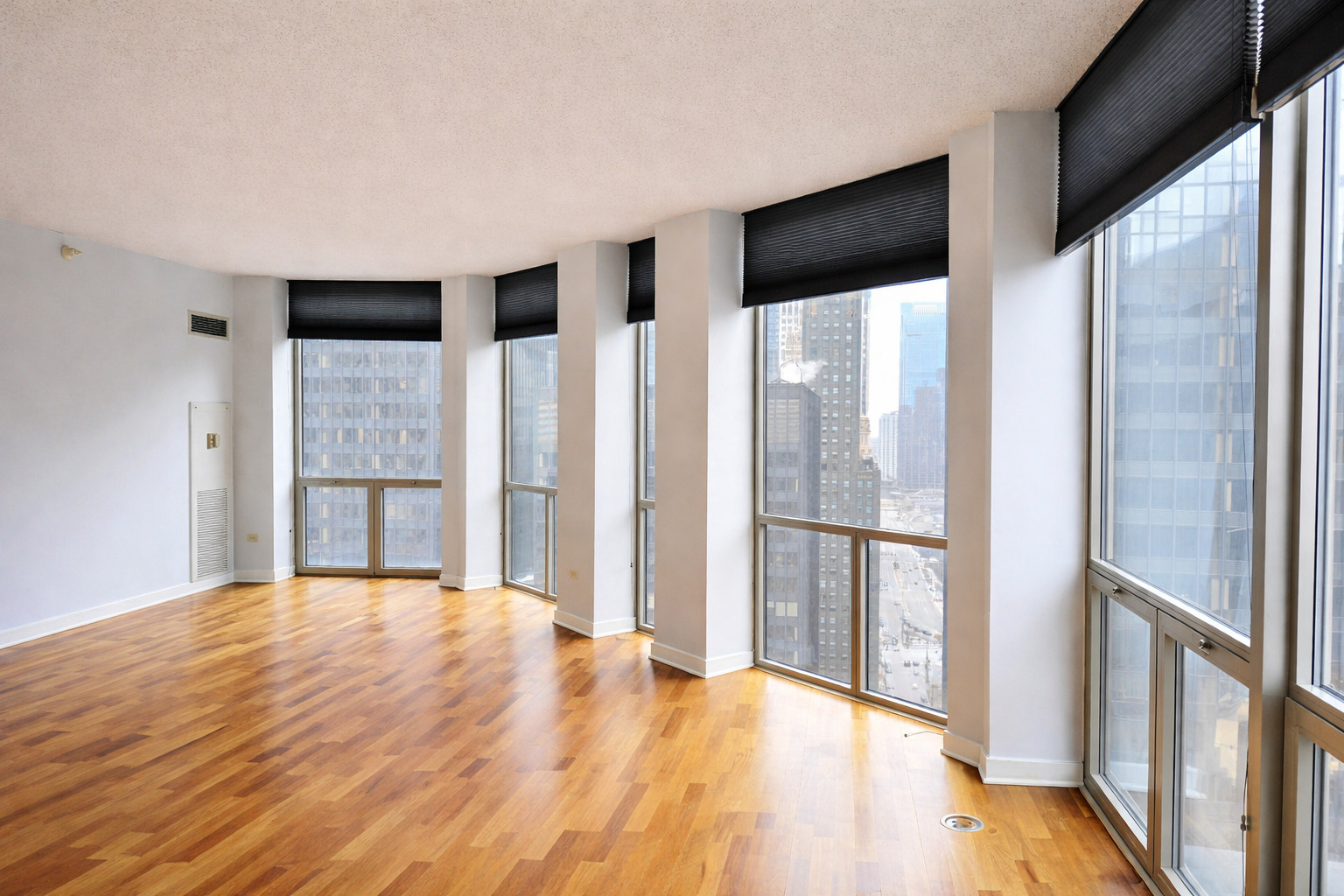 222 N Columbus Drive #3103, Chicago, IL 60601