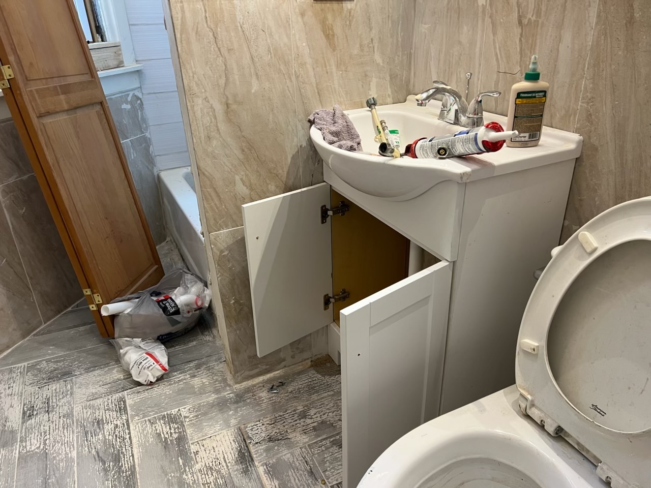 7431 S Saint Lawrence Avenue, Chicago, IL 60619