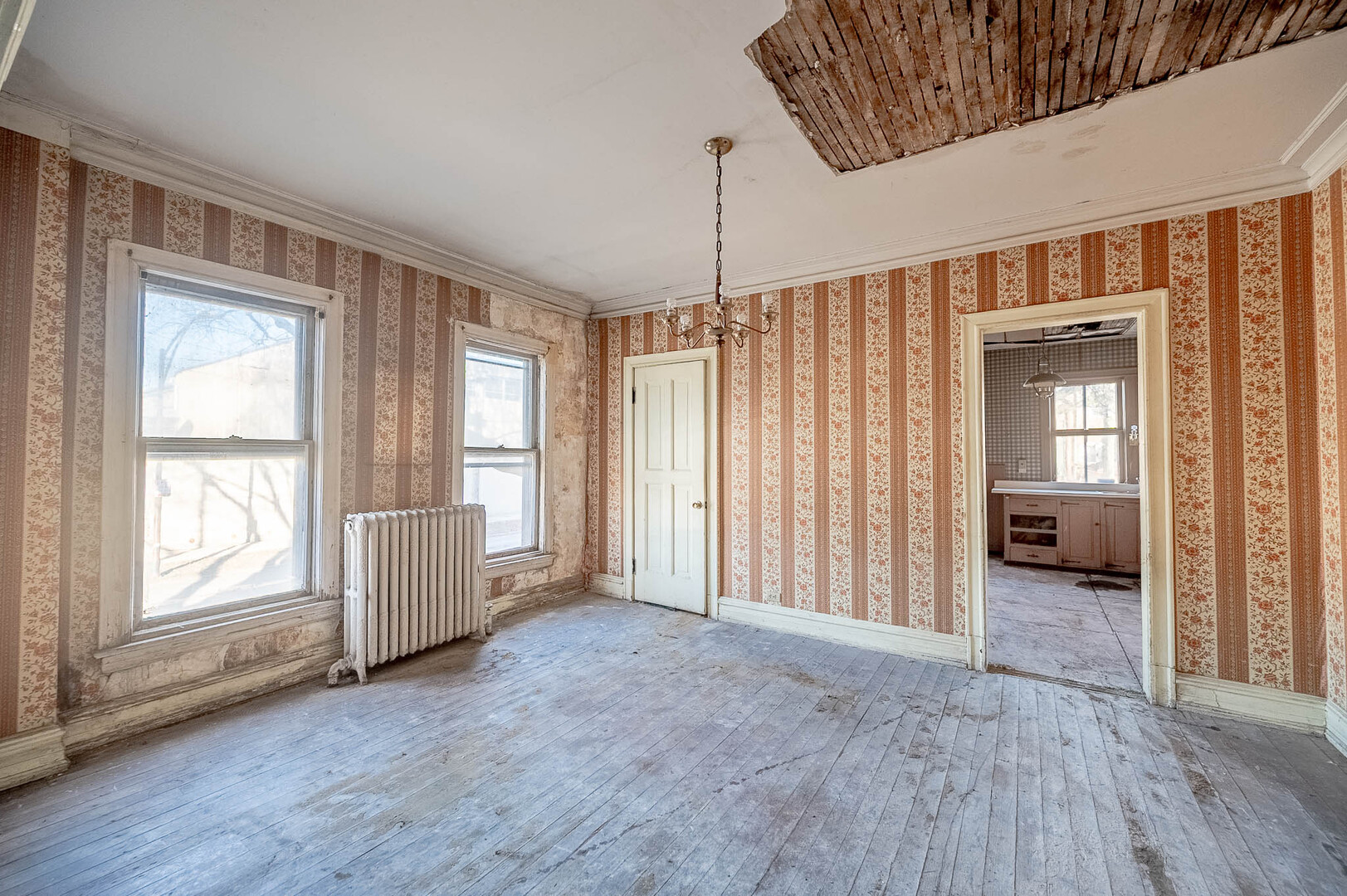 11301 S Cottage Grove Avenue, Chicago, IL 60628