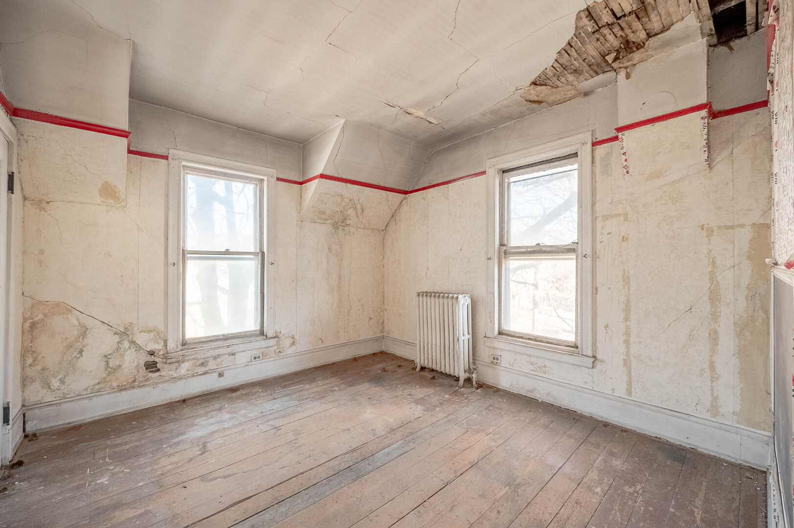 11301 S Cottage Grove Avenue, Chicago, IL 60628