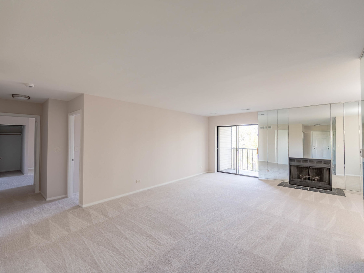 3050 Pheasant Creek Drive #407, Northbrook, IL 60062