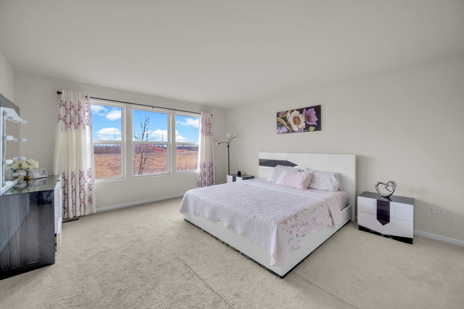 4255 FRASER Circle, Naperville, IL 60564