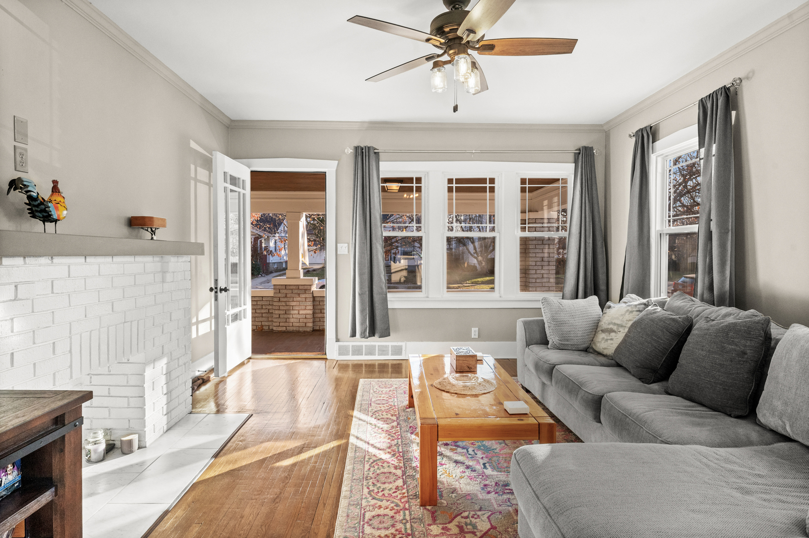 1906 E Taylor Street, Bloomington, IL 61701