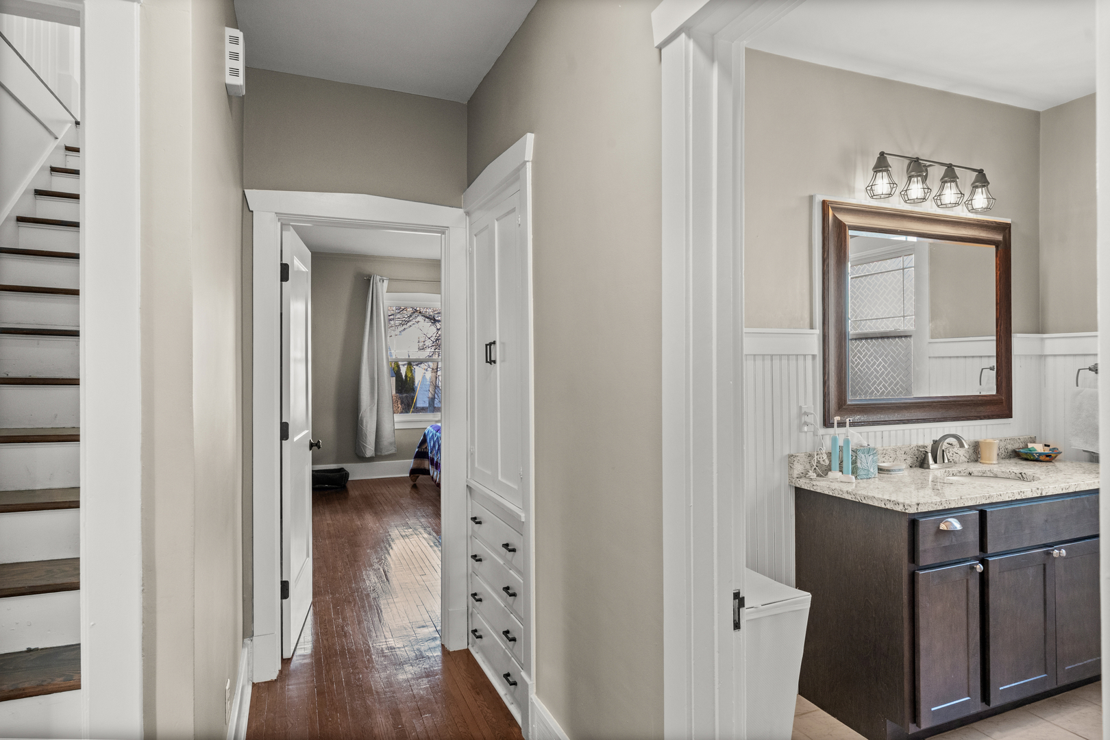 1906 E Taylor Street, Bloomington, IL 61701