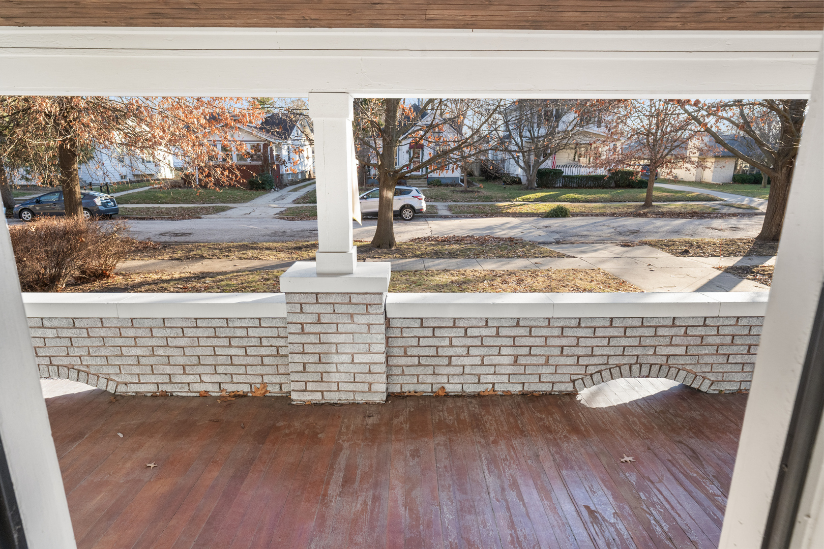 1906 E Taylor Street, Bloomington, IL 61701