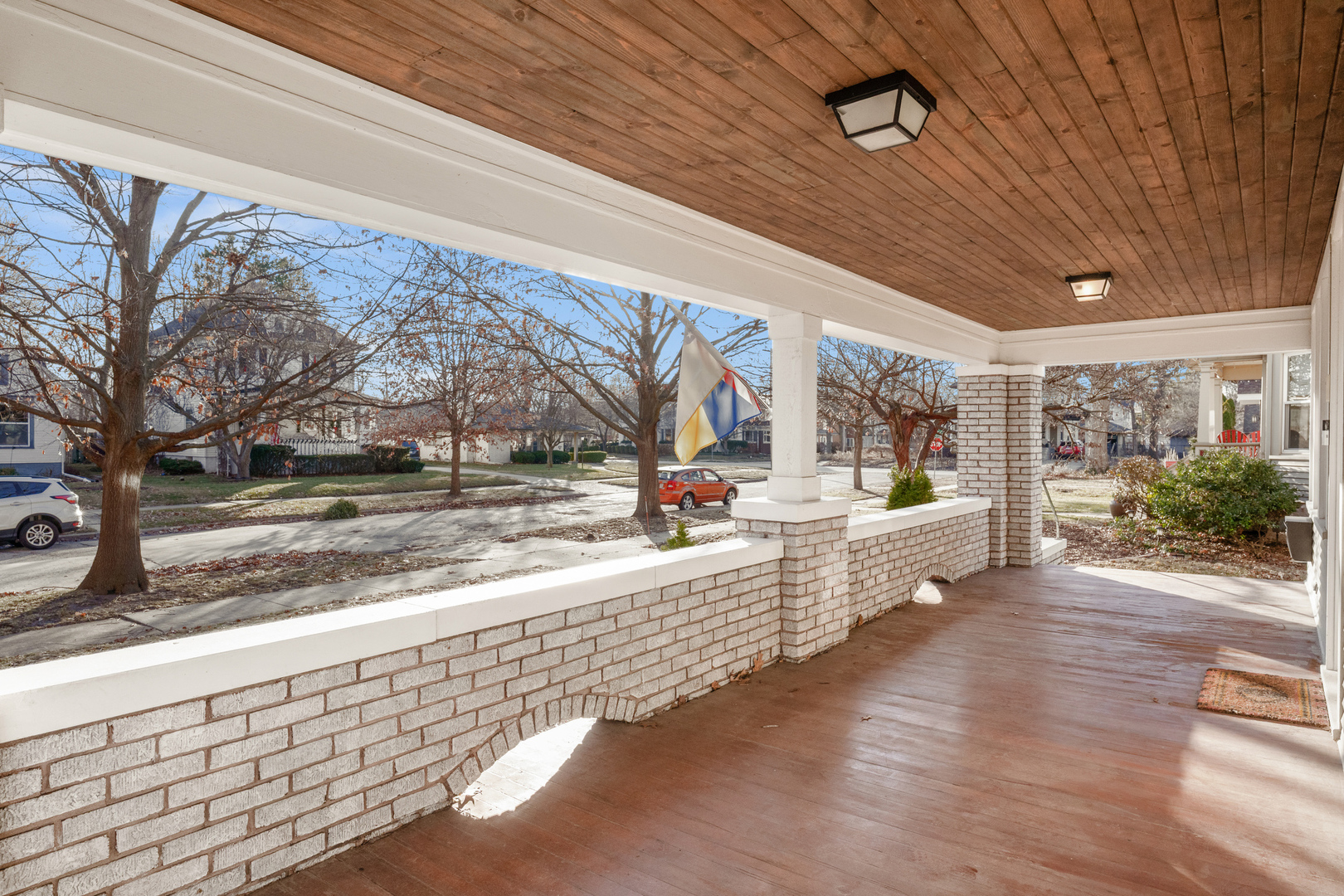 1906 E Taylor Street, Bloomington, IL 61701