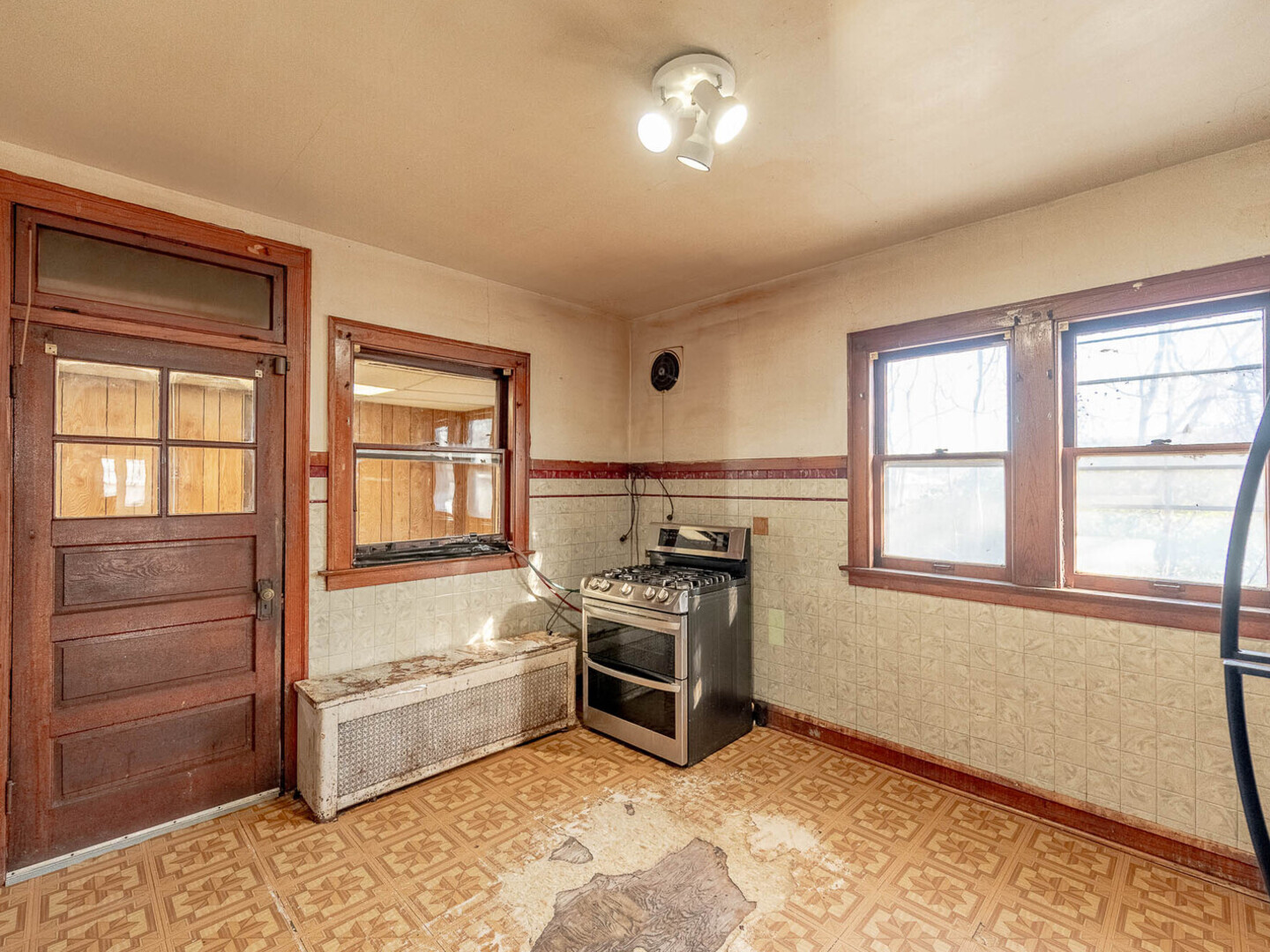 1140 E 91st Street, Chicago, IL 60619