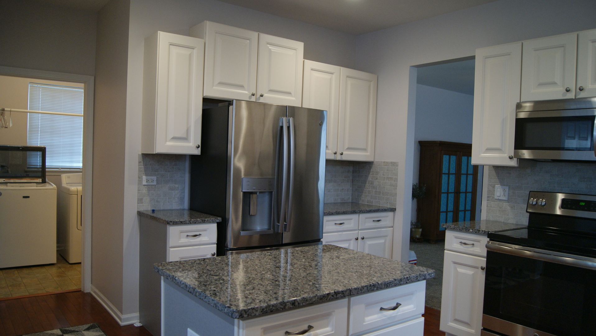 21406 Mays Lake Drive, Crest Hill, IL 60403