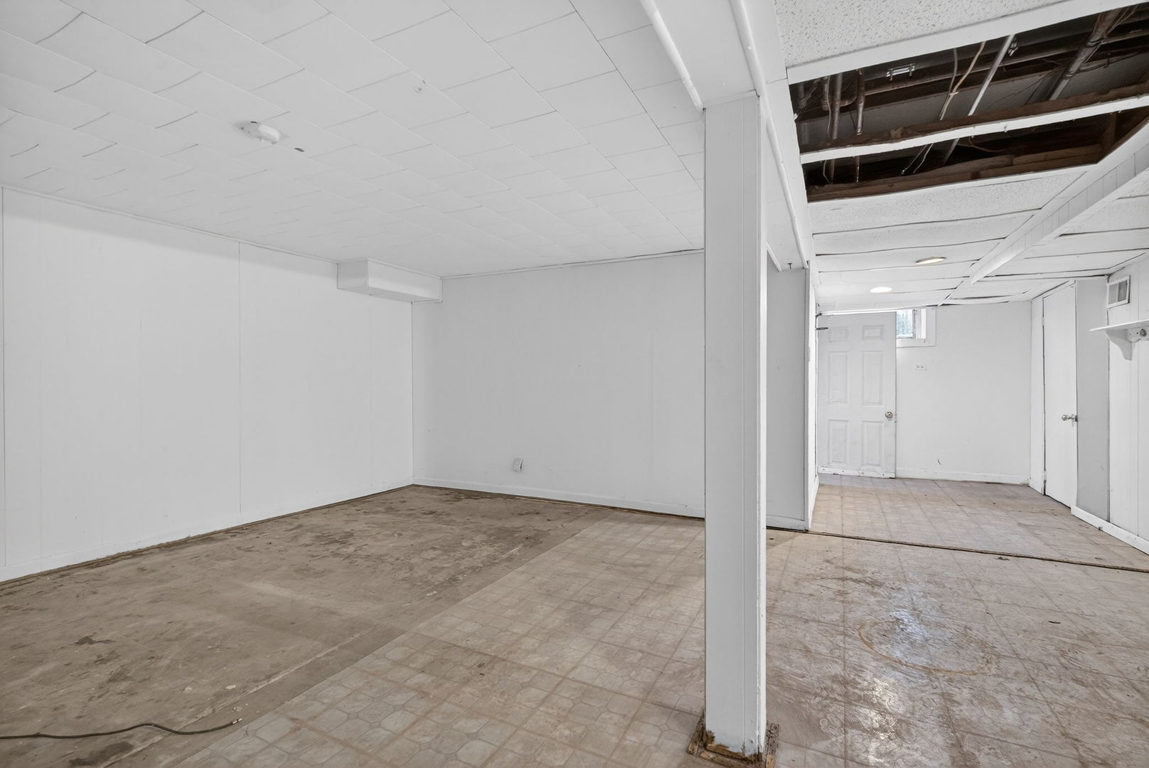 136 W 18th Street, Lockport, IL 60441