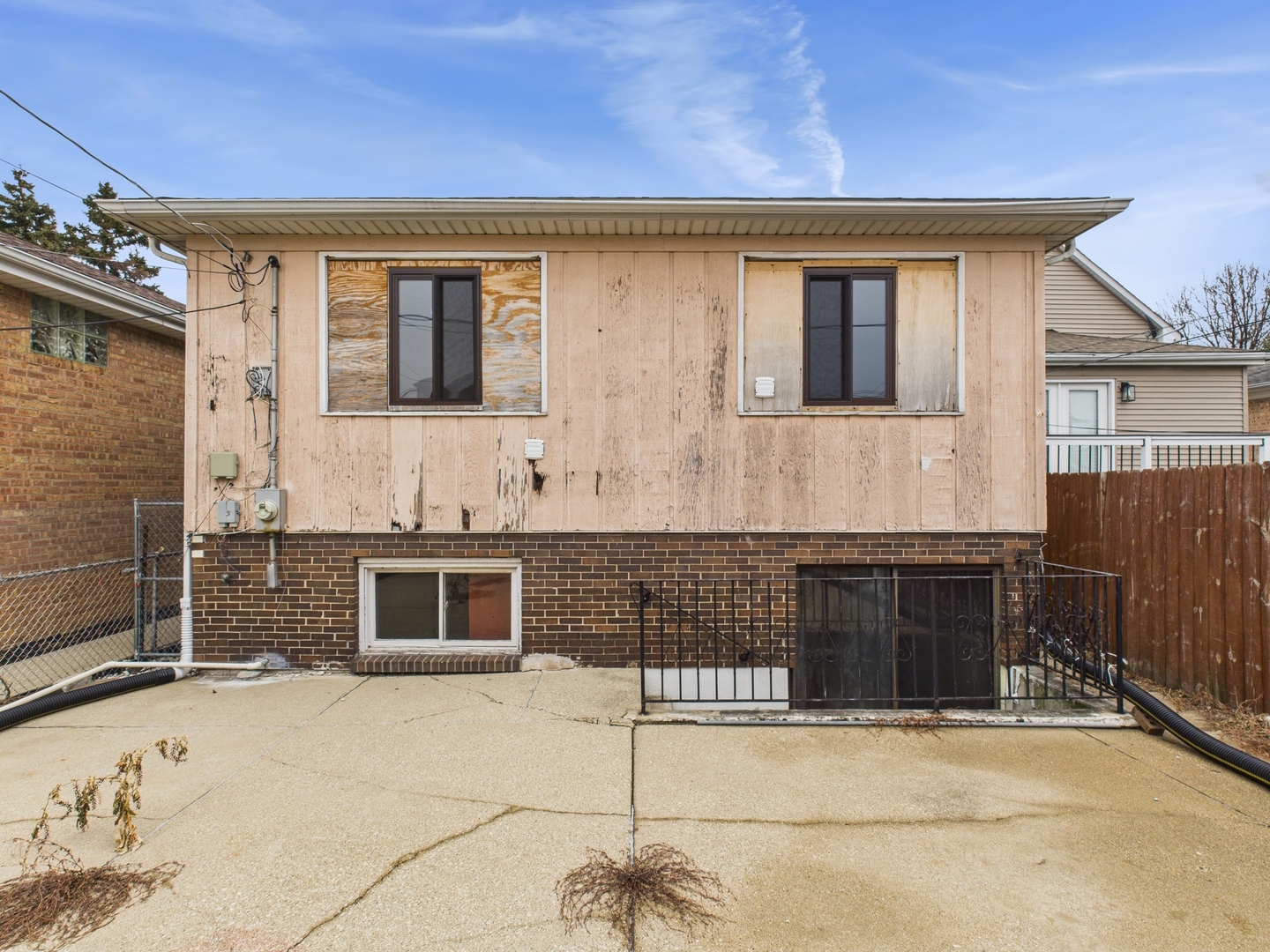 5024 S Lockwood Avenue, Chicago, IL 60638