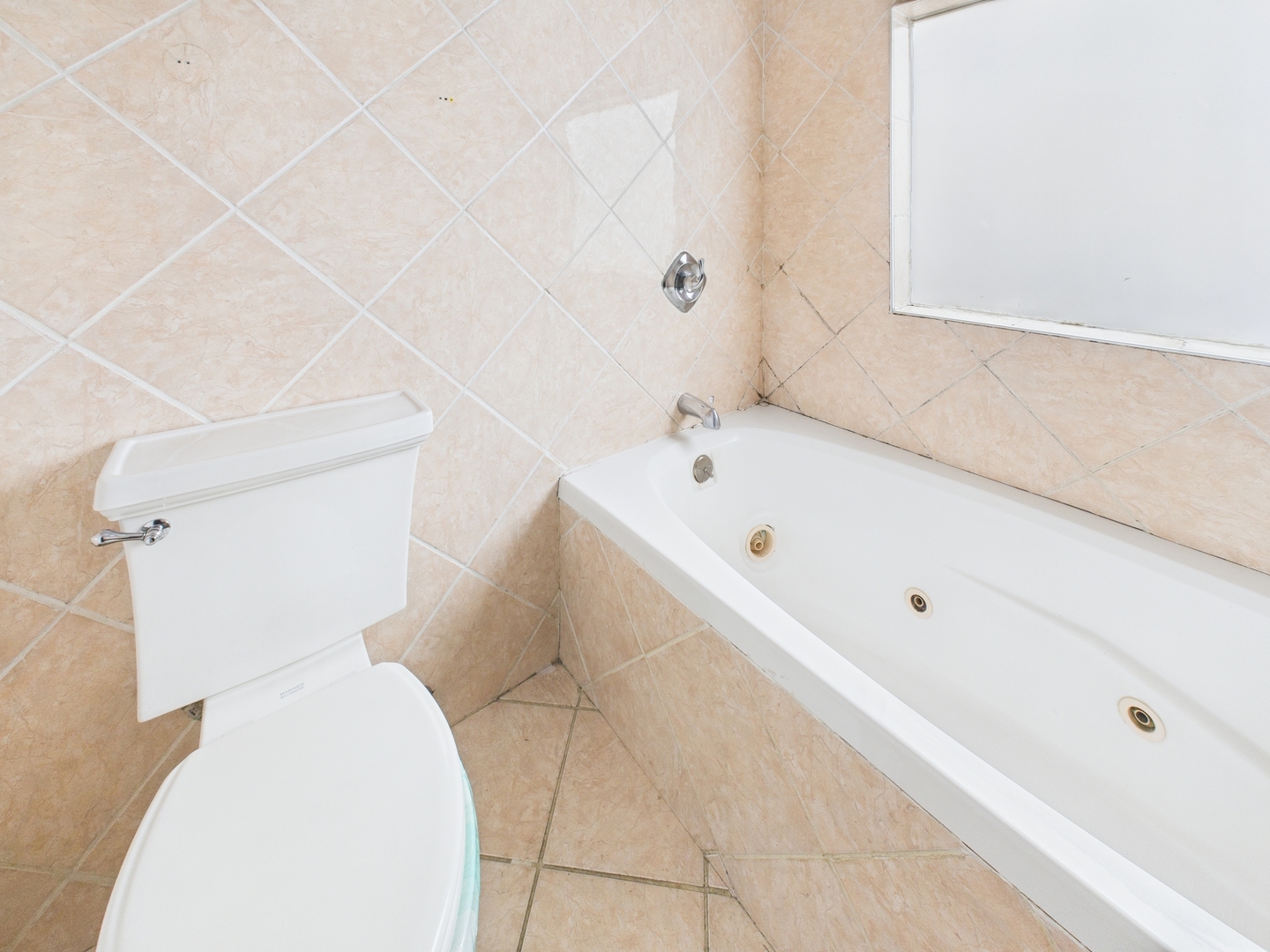 5024 S Lockwood Avenue, Chicago, IL 60638