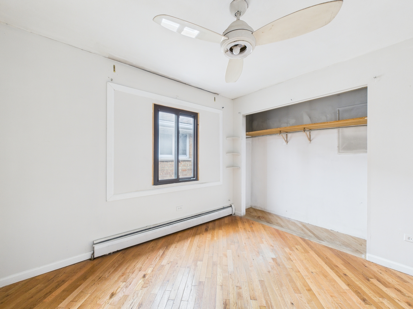 5024 S Lockwood Avenue, Chicago, IL 60638