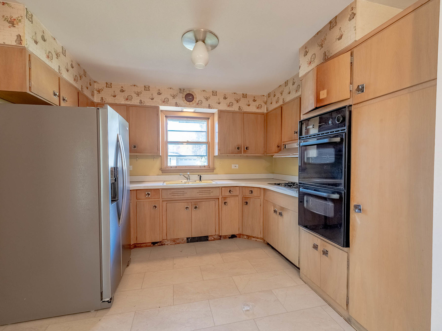 12443 S McVickers Avenue, Palos Heights, IL 60463