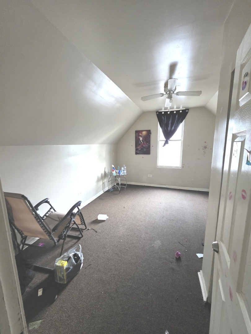 7042 S Vernon Avenue, Chicago, IL 60637