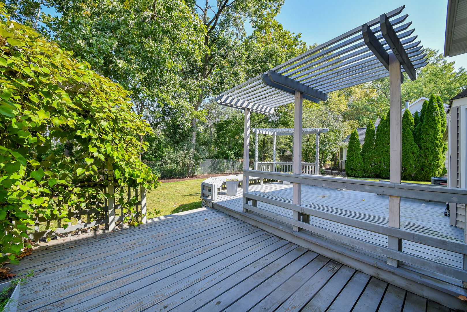 825 Biltmore Court, Naperville, IL 60563