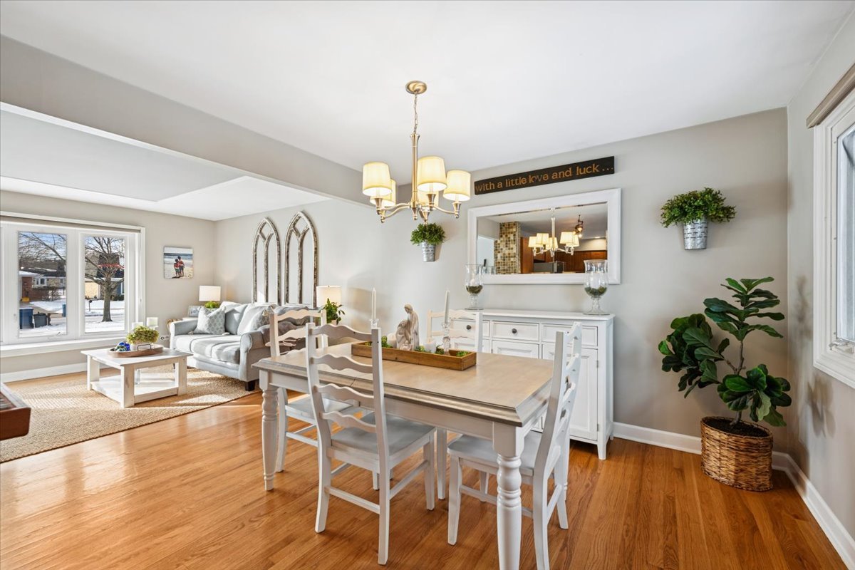 430 Valley View Drive, Downers Grove, IL 60516