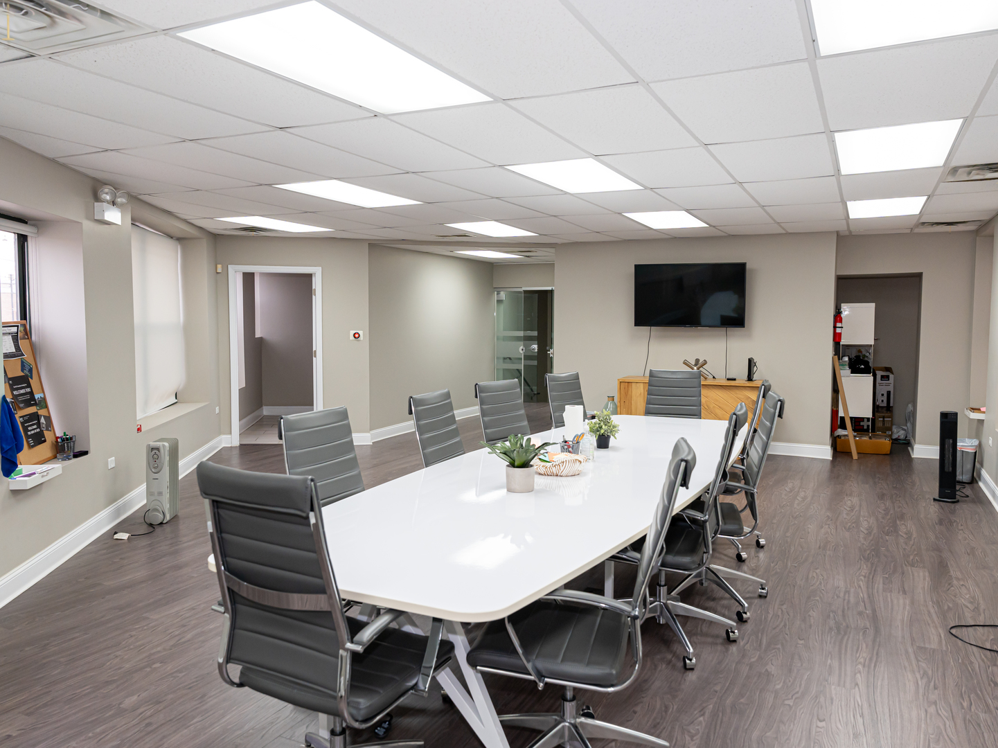 7105 S Yates Avenue, Chicago, IL 60649