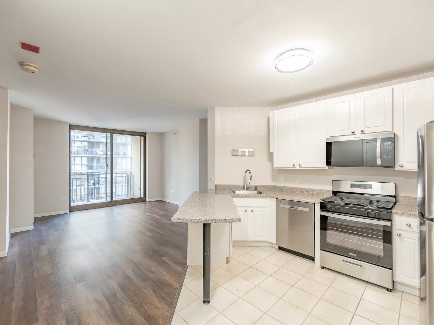 630 N State Street #2204, Chicago, IL 60654