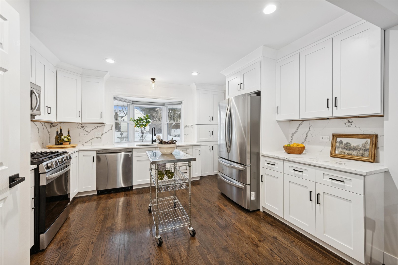 319 May Avenue, Glen Ellyn, IL 60137