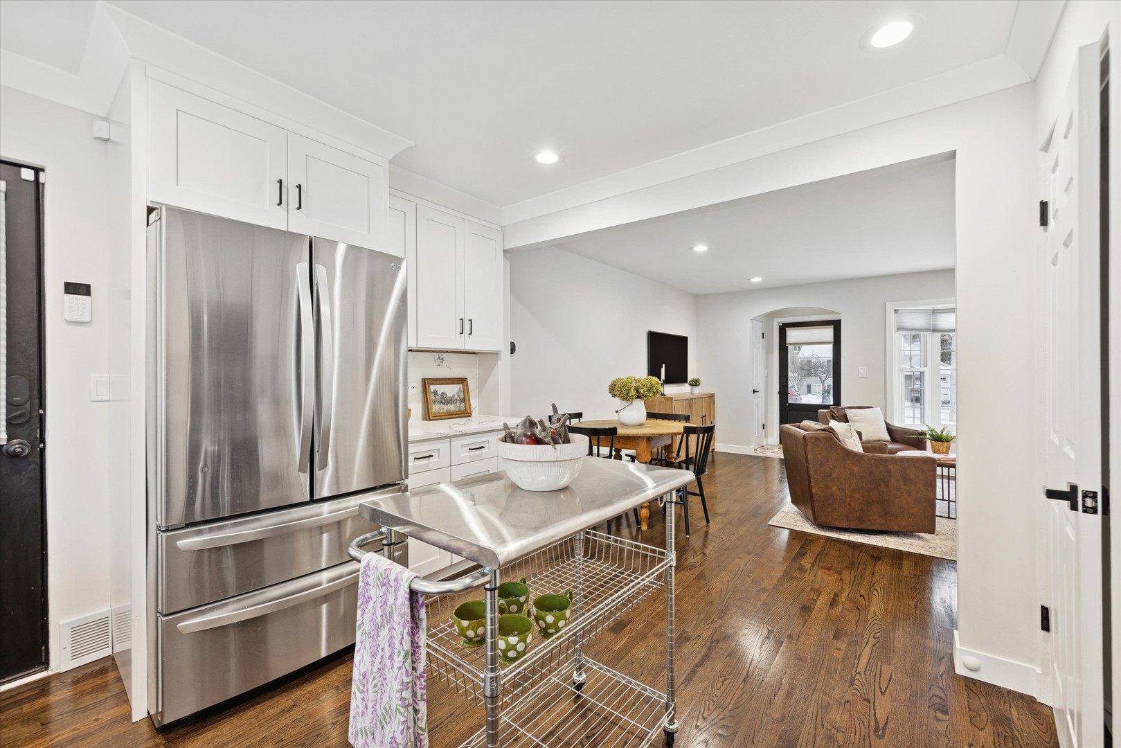 319 May Avenue, Glen Ellyn, IL 60137