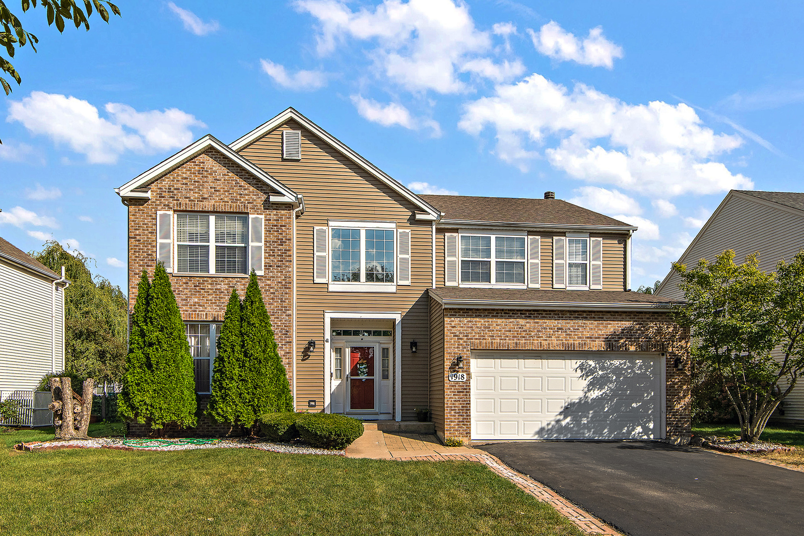 1918 Crosswind Drive, Plainfield, IL 60586