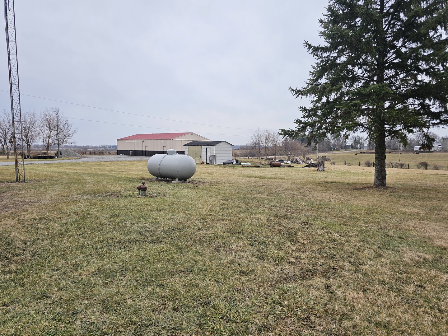 17954 E 10500n Road, Grant Park, IL 60940