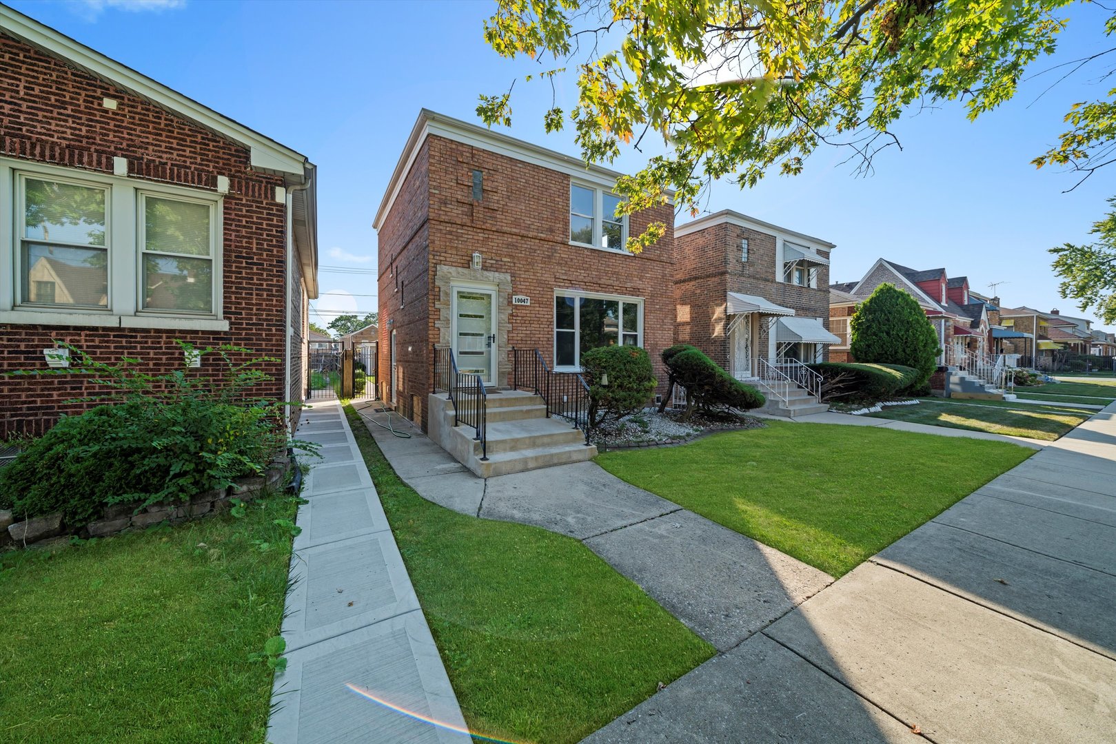 10047 S Calumet Avenue, Chicago, IL 60628