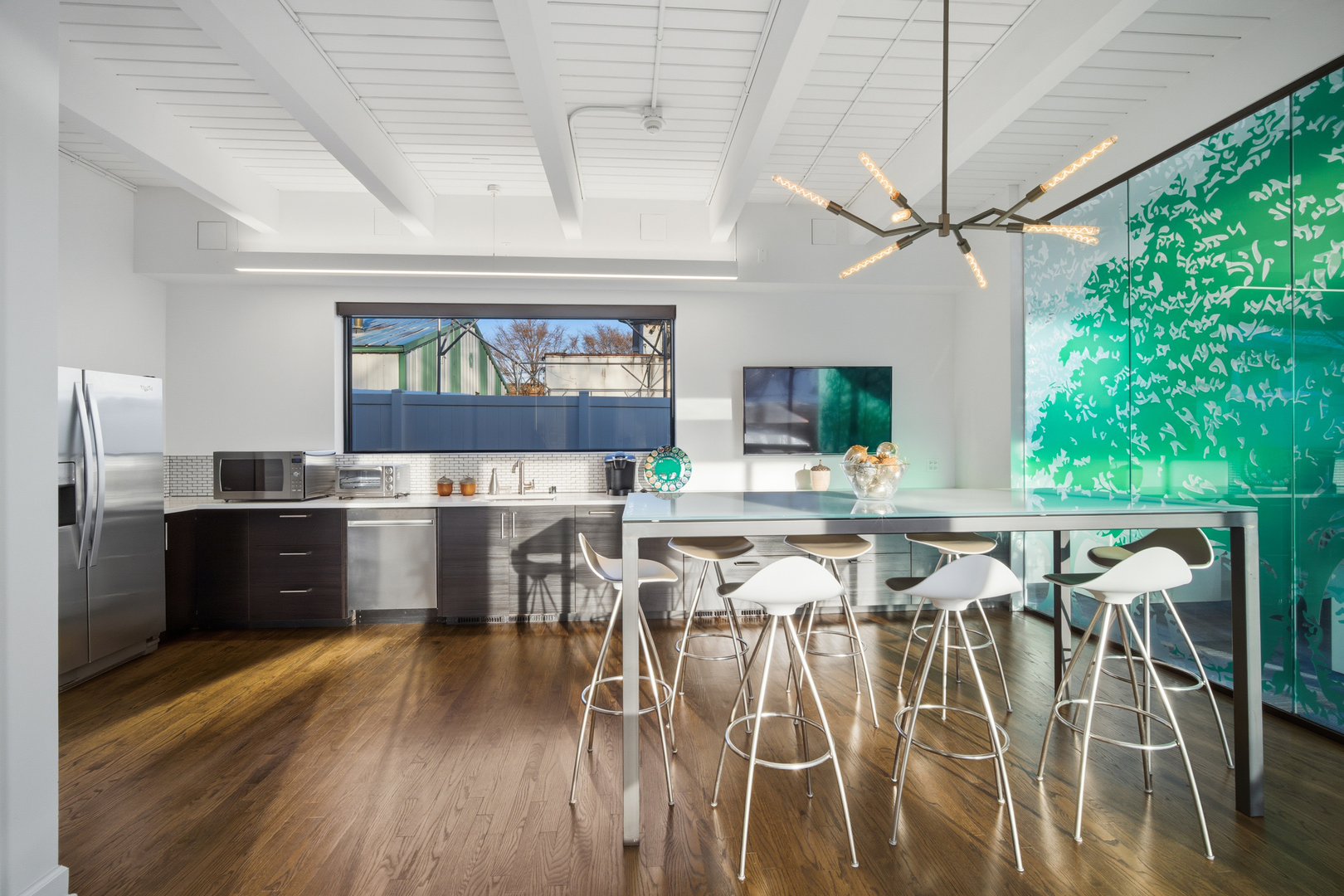 836 Skokie Boulevard, Northbrook, IL 60062