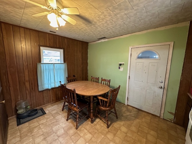 106 Seneca Street, Essex, IL 60935