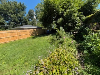 7429 S Vernon Avenue, Chicago, IL 60619