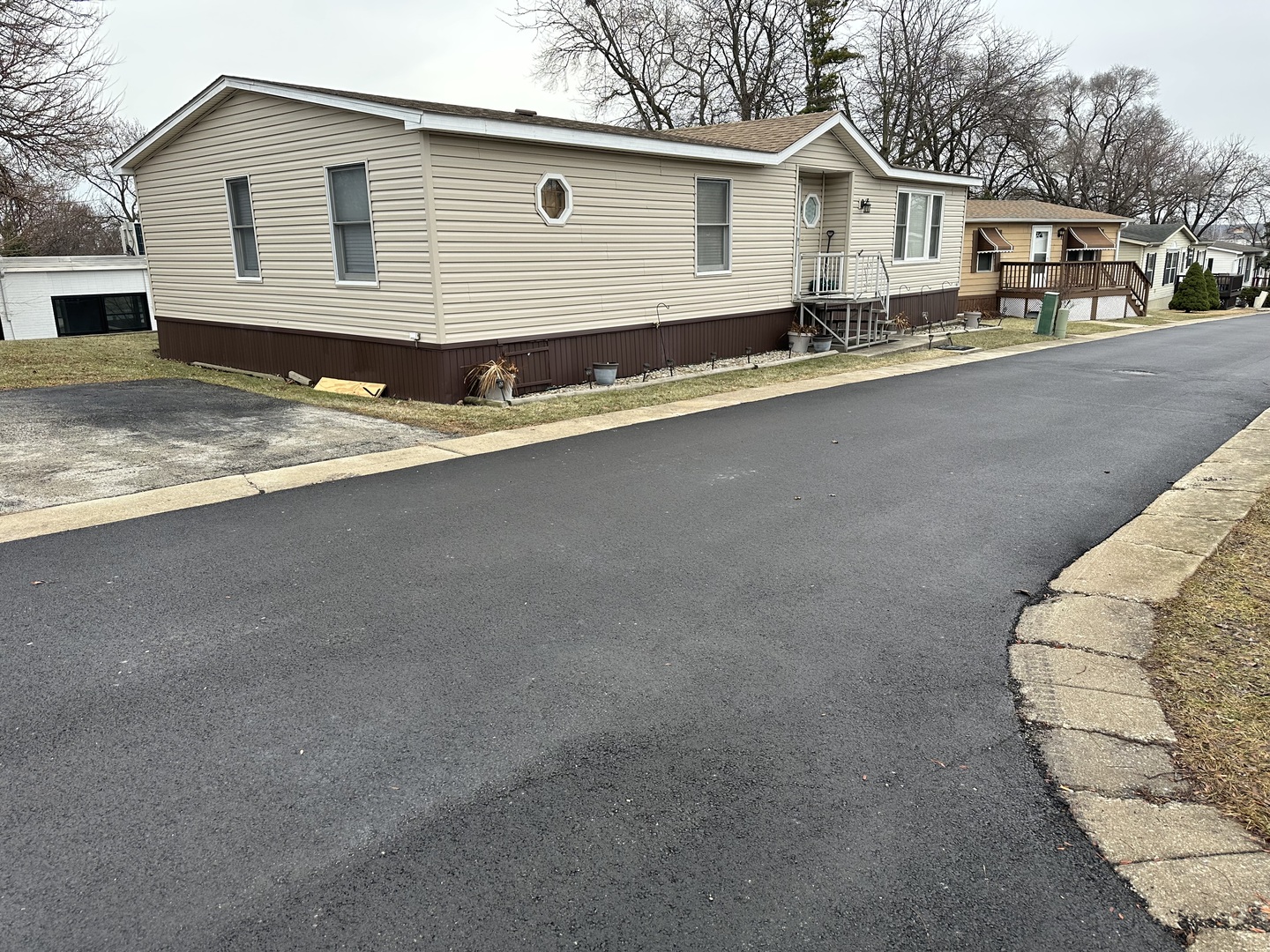 6801 S LaGrange Road #155, Hodgkins, IL 60525