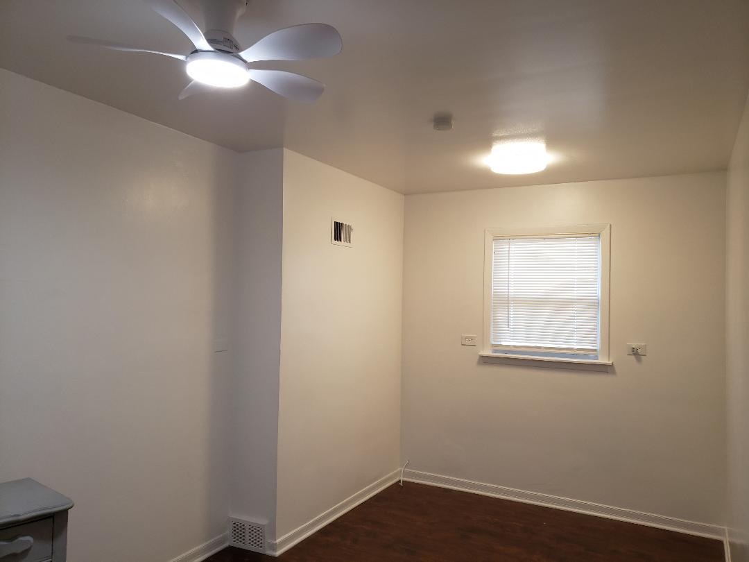 329 S Monterey Avenue, Villa Park, IL 60181