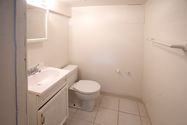 329 S Monterey Avenue, Villa Park, IL 60181