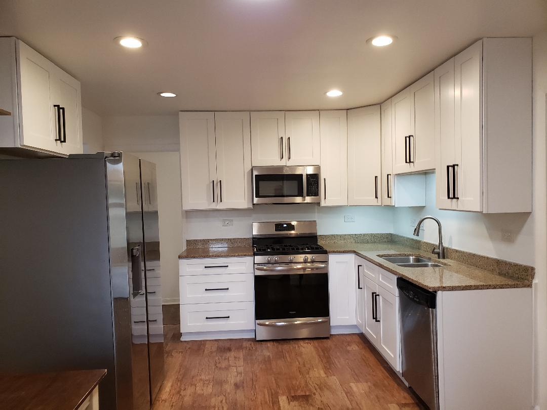 329 S Monterey Avenue, Villa Park, IL 60181