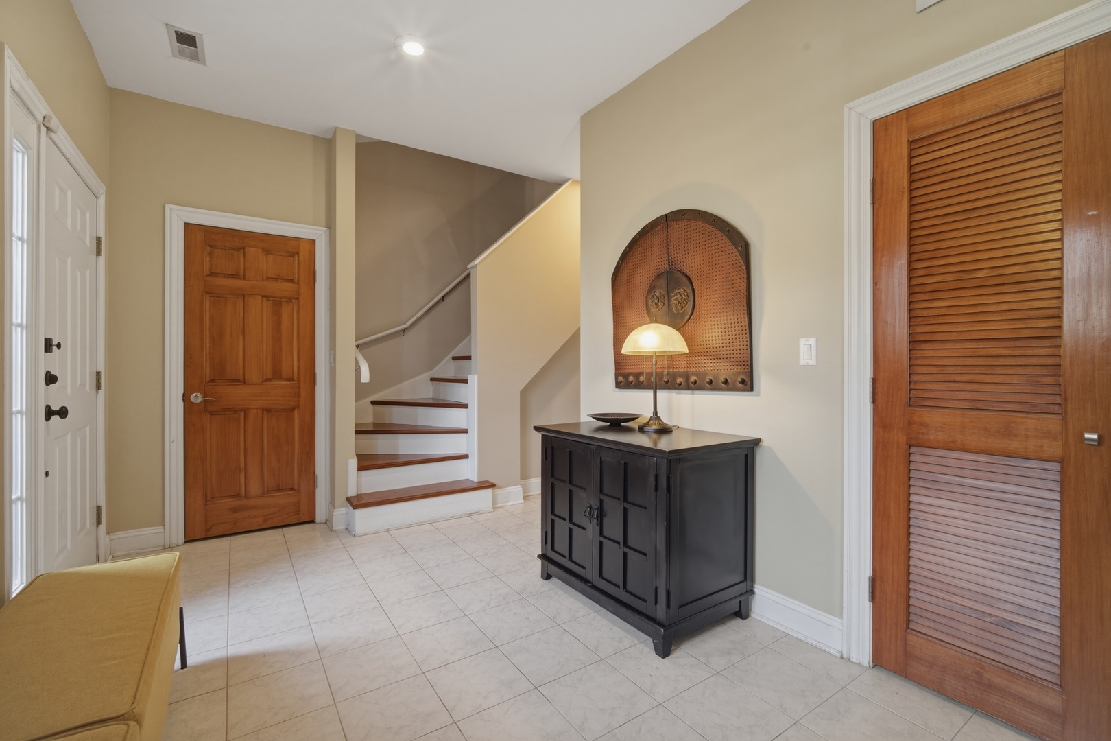 4323 W Peterson Avenue, Chicago, IL 60646