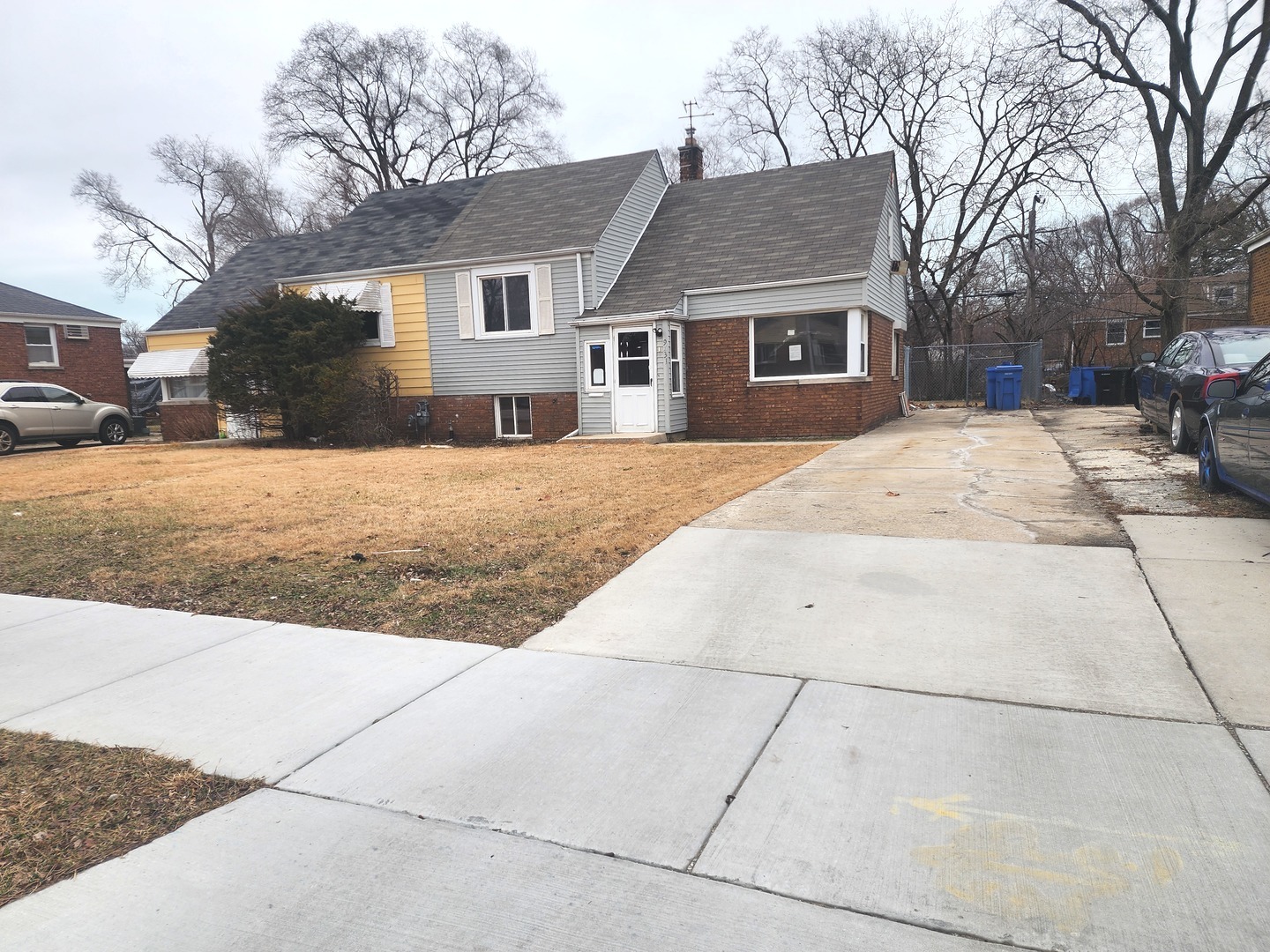 9731 S Brennan Avenue, Chicago, IL 60617