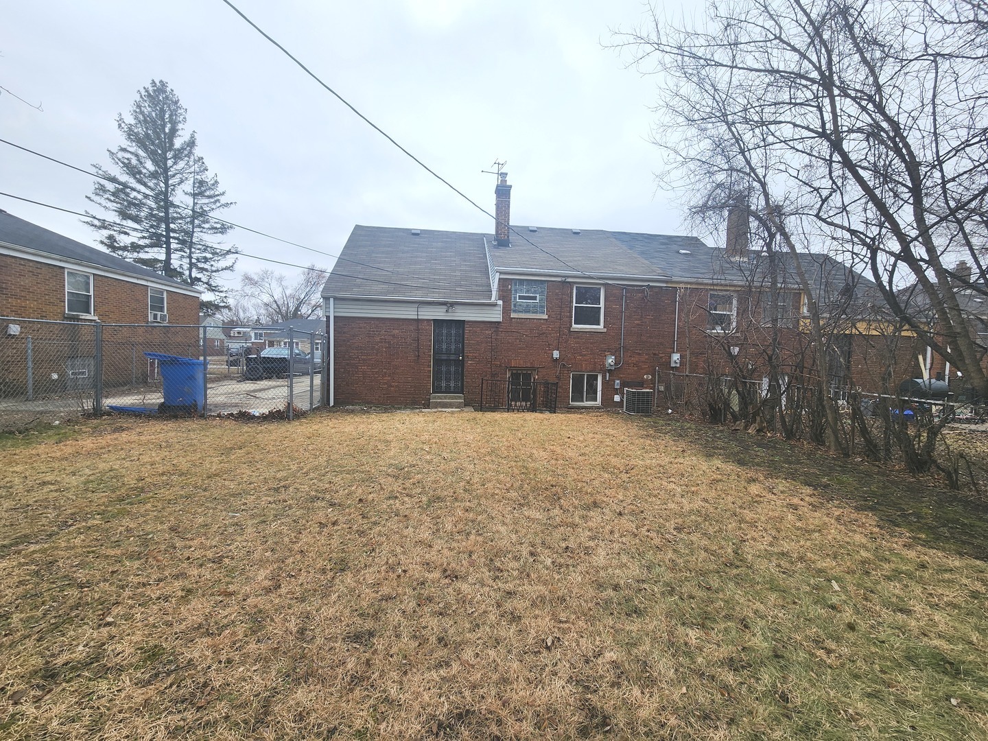 9731 S Brennan Avenue, Chicago, IL 60617