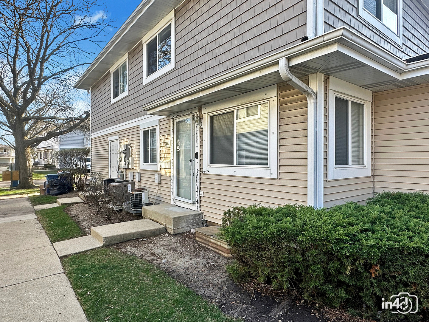 1447 SUTTER Drive, Hanover Park, IL 60133