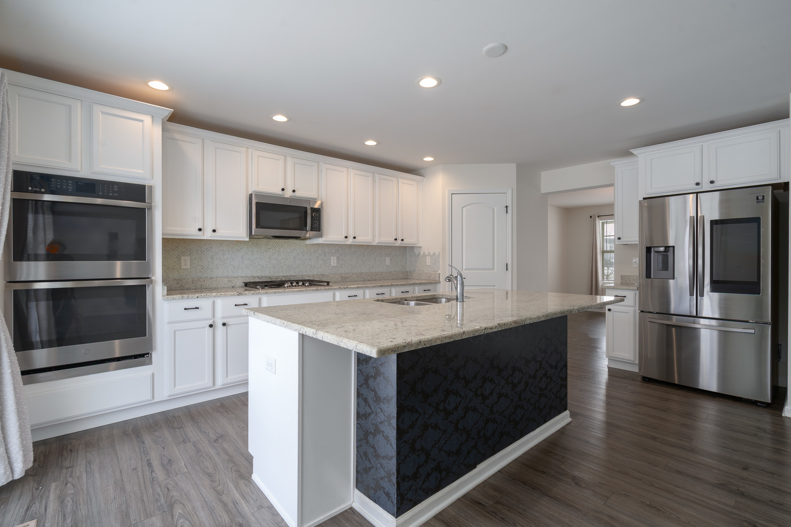 2026 Gleneagles Lane, Yorkville, IL 60560