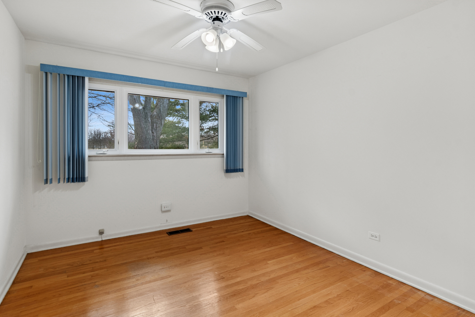 209 Herbert Street, Downers Grove, IL 60515