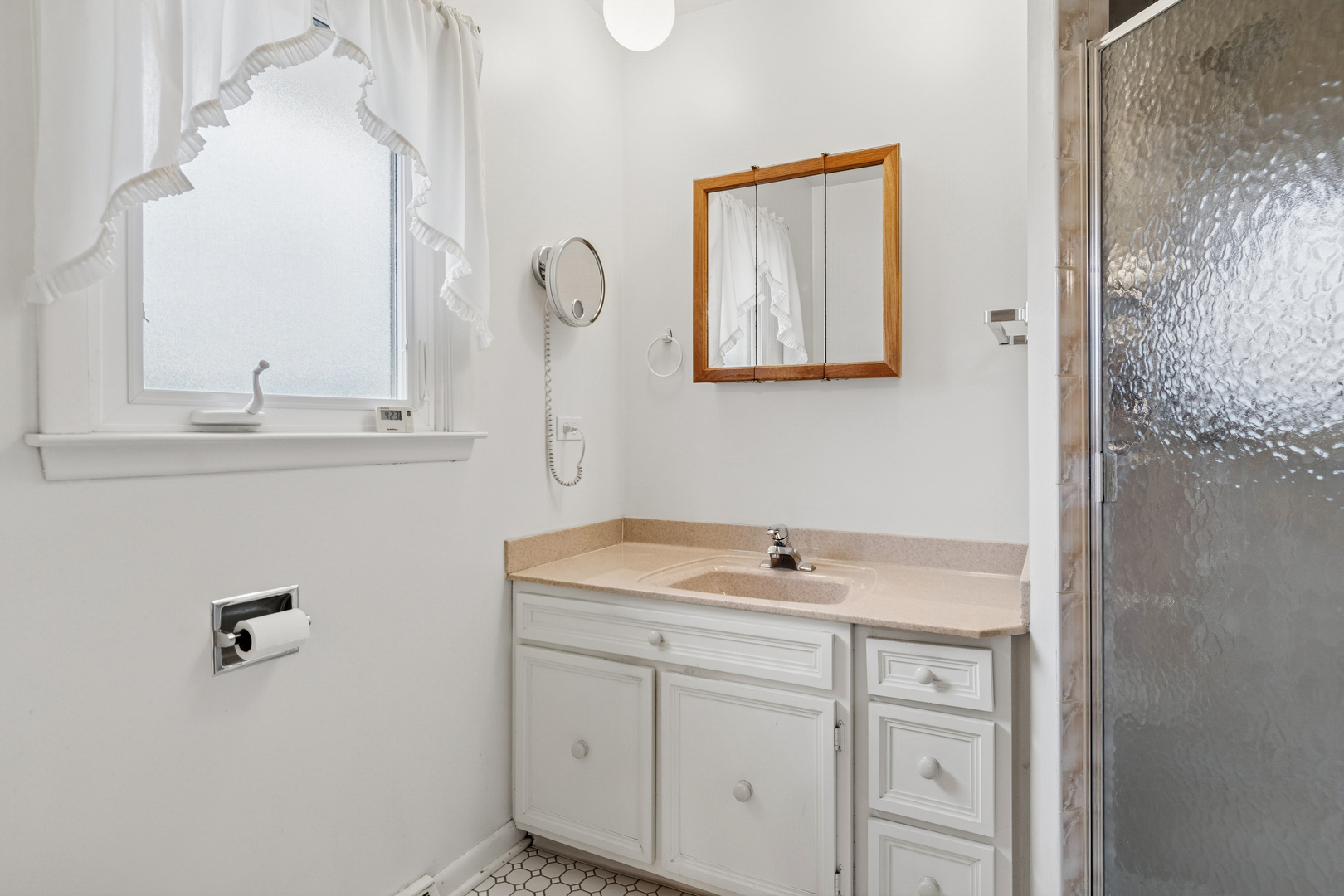 209 Herbert Street, Downers Grove, IL 60515