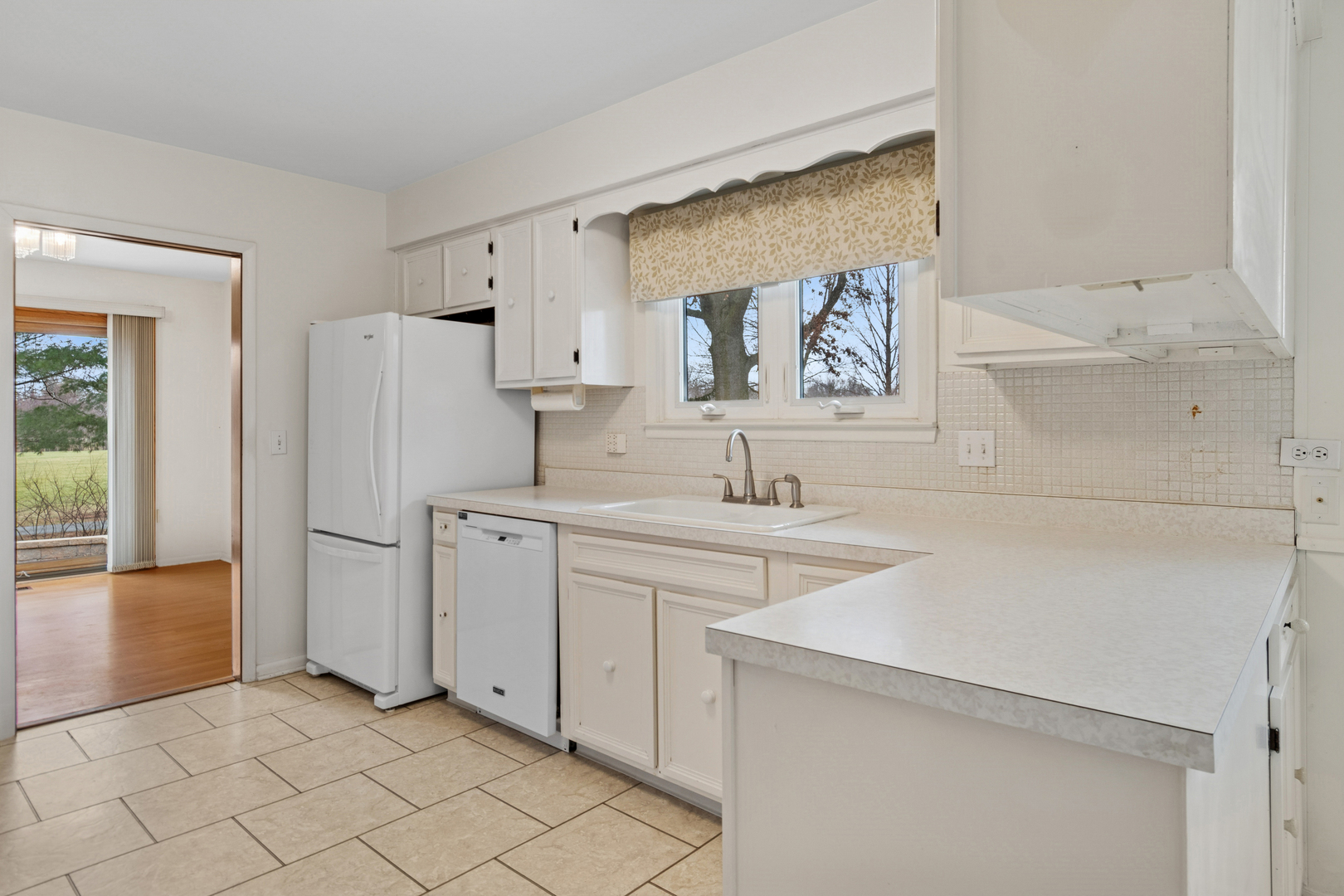 209 Herbert Street, Downers Grove, IL 60515