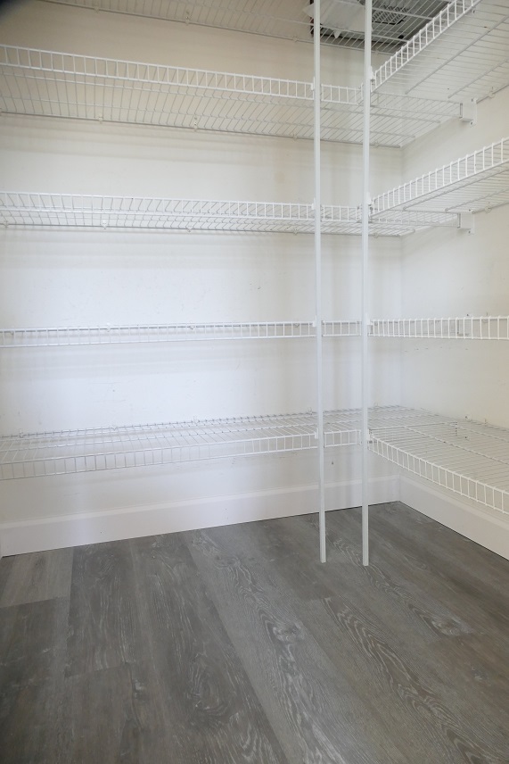 237 S Oak Creek Lane #237, Romeoville, IL 60446