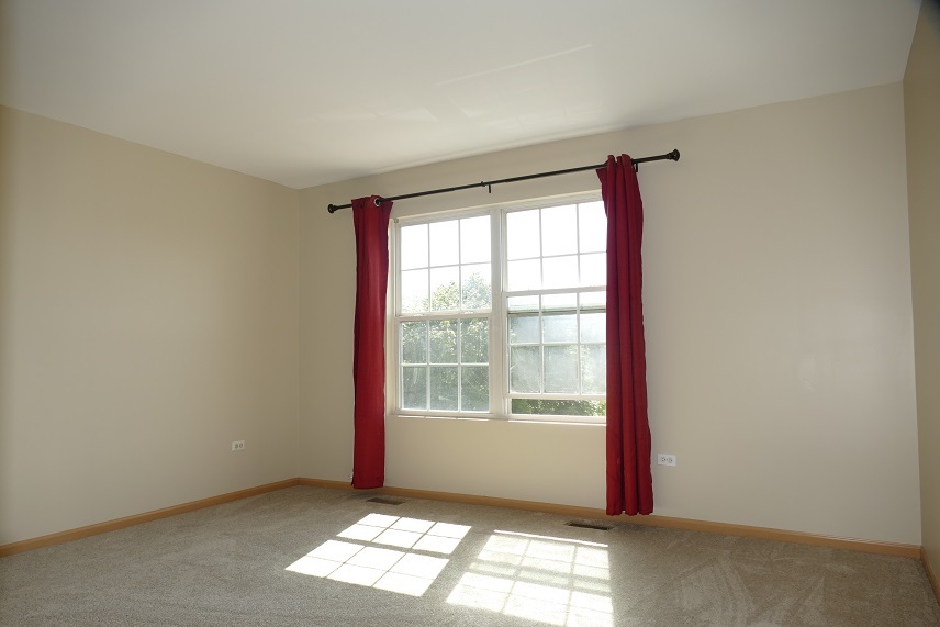 237 S Oak Creek Lane #237, Romeoville, IL 60446