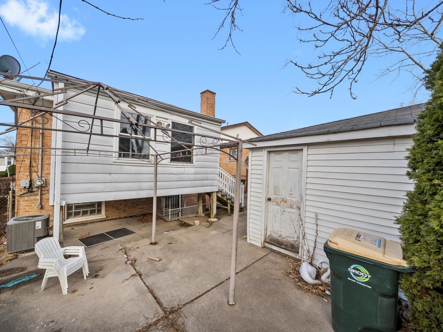 241 Zuelke Drive, Bellwood, IL 60104