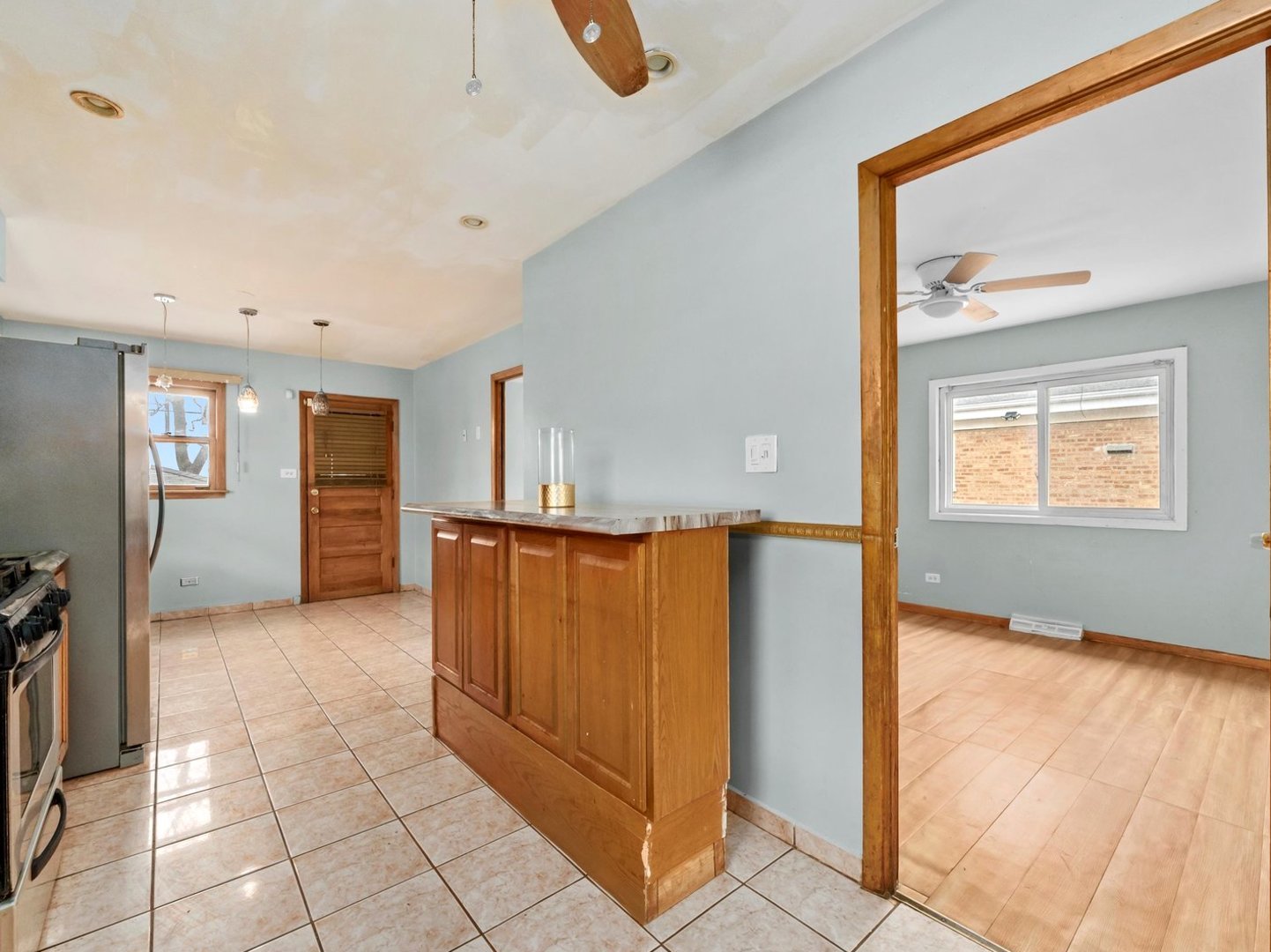 241 Zuelke Drive, Bellwood, IL 60104
