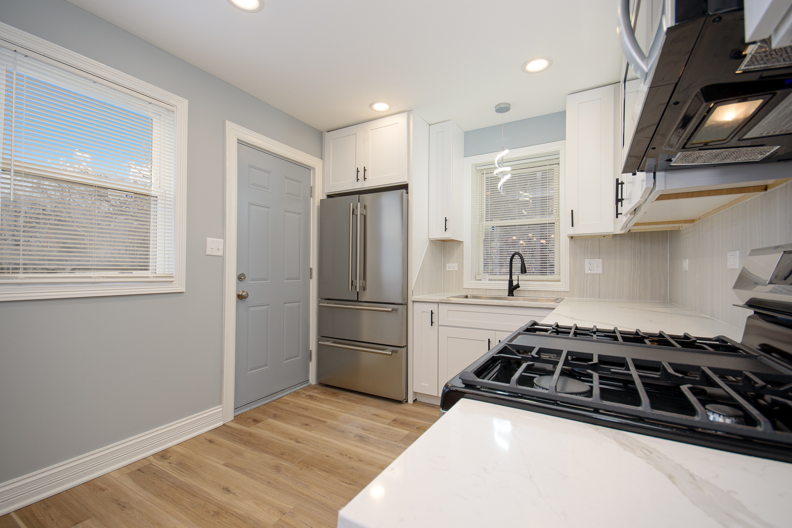 9605 S Greenwood Avenue, Chicago, IL 60628